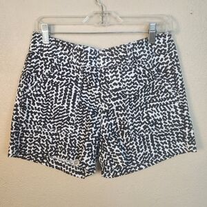 Banana Republic Factory Black and White Geometric Shorts Size 4 (5319)